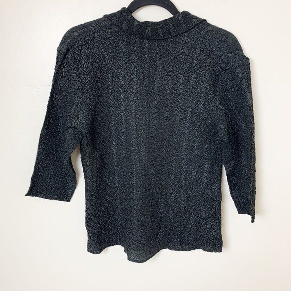 Ubu crinkle collared black blouse medium - Picture 4 of 4